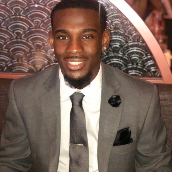 Meet your Posher, Sean - Picture 1 of 1